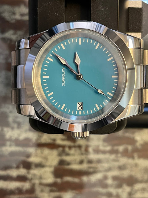 Tiffany Blue Oyster: Automatic Mechanical Wristwatch
