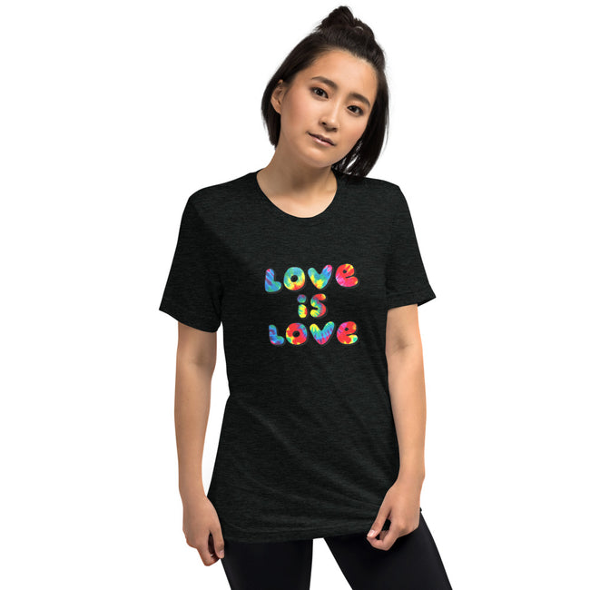Love is Love - Short sleeve t-shirt